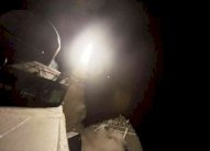 أميركا تضرب نظام الأسد ردًا على مجزرة الكيميائي