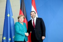 ميركل خلال لقائها الحريري: النازحون تحدّ كبير