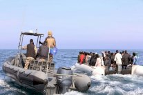 مقتل اربعة مهربين برصاص خفر السواحل الليبيين