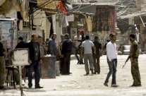 اشتباكات مسلحة داخل مخيم فلسطيني في لبنان