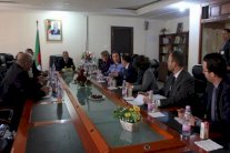 أميركا تجس نبض الموالاة والمعارضة الجزائرية قبل التشريعيات