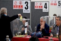 الاستفتاء التركي ينطلق لتحديد صلاحيات الرئيس