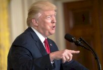 ترامب: إيران لا تحترم روح الاتفاق النووي