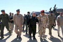 العبادي يطلع بأيمن الموصل على المراحل الأخيرة للمعارك