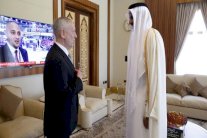 ماتيس يزور قطر لتعزيز العلاقات