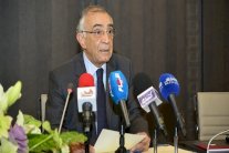 عزيمان: الغش والعنف والتحرش سلوكات تتنامى في المدارس المغربية