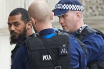 ما دور عائلة مهاجم السكاكين في وستمنستر باعتقاله؟