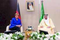 ميركل تبدأ زيارة للسعودية اليوم الأحد