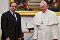 البابا فرانسيس من الأزهر: مصر أرض التآلف والتآخي