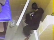 لجنة إضراب الأسرى تنفي تناول البرغوثي الطعام