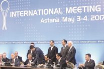 معارضون سوريون يعبرون عن خيبة أملهم من نتائج أستانة