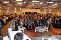 الصيادلة ومنتجي الأدوية المغاربة ينتقدون حكومة العثماني