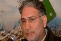 معارض إيراني: نصر الله قاتل