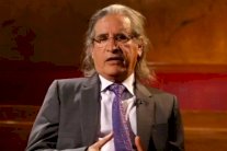 عرب نيوز: عثمان العمير صاحب الرؤية في الصحافة الجديدة