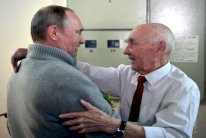 بوتين يفاجئ