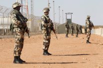 مصرع خمسة مسلحين برصاص الجيش الجزائري