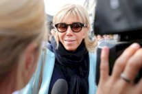 بريجيت ماكرون سيدة أولى كسرت كل التقاليد