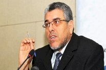 الرميد يكشف خبايا متابعة شباب فايسبوك.. ودور حصاد