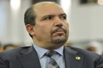 الحكومة الجزائرية للأئمة: خففوا صلاة التراويح !