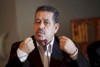 إدارة الأمن المغربي تهدّد بجرّ شباط إلى القضاء