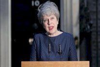 ماي تدين اعتداء مانشستر 