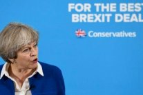 خصوم ماي يستغلون غيابها عن مناظرة لتوجيه السهام إليها