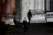 ماكرون يستقبل بوتين لحوار