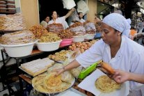 رمضان المغاربة: طقوسٌ متوارثة ومهنٌ موسمية