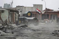 التحالف: الف داعشي بقوا بالموصل يقاتلون بشراسة