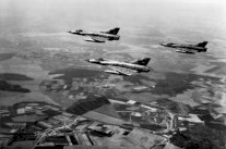 جدل في إسرائيل حول زعم باستخدام القنبلة النووية في 1967