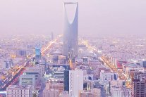 السعودية تقطع علاقاتها مع قطر