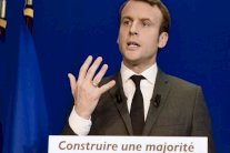 ماكرون يتجه لاكتساح الجمعية الوطنية في الانتخابات