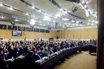 كبار المسؤولين العراقيين يمتنعون عن كشف أموالهم