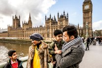 سموأل: تأكيد قوة الديموقراطية في حماية القيم