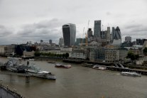 الاتحاد الاوروبي يستعد للتشدد مع مركز الاعمال في لندن على ابواب بريكست