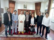 وزير الثقافة والاتصال المغربي يتعهد بدعم المسرح