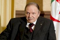 بوتفليقة يسحب دعواه ضد 