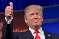 ترمب يصعد هجماته على اوباما على خلفية ملف التدخل الروسي