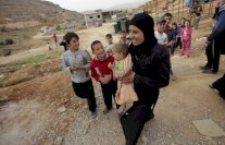 حريق في مخيم للاجئين السوريين في لبنان أودى باحد الاشخاص