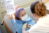 العلاج الكيميائي يزيد من عدائية الخلايا السرطانية