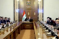 العبادي يرفض مؤتمرات السنة وقتال الحشد.. خارج الحدود