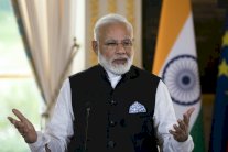 مودي يبدأ اول زيارة لرئيس وزراء هندي الى اسرائيل