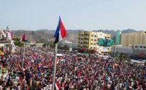 آلاف اليمنيين يتظاهرون في عدن للمطالبة بانفصال الجنوب