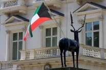 تعليمات مشددة للكويتيين الزائرين لبريطانيا والفلبين