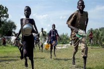 آلاف الأطفال يهربون بمفردهم من الحرب في جنوب السودان