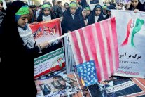 واشنطن تدعو طهران للإفراج عن جميع مواطنيها