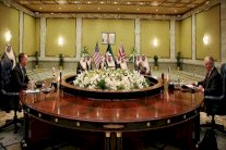 واشنطن ولندن والكويت قلقون لاستمرار الازمة الخليجية