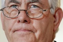 تيلرسون غادر المنطقة بلا انفراج في أزمة قطر