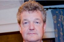 صحافي بريطاني يقتل زوجته في دبي بالمطرقة