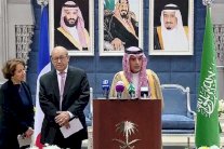 فرنسا: نوجه رسالة حوار وتهدئة وندعم الوساطة الكويتية